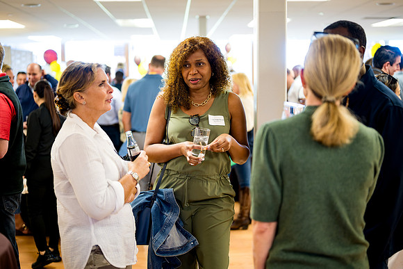 newparent_reception24_ah_0075
