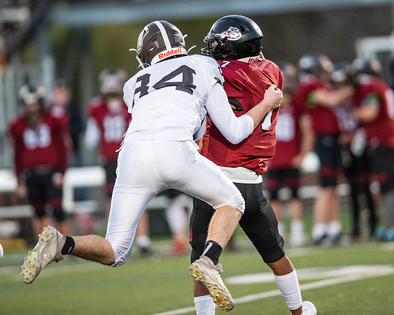 football_jv_2021-11-08_dburns_0700