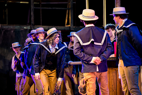 hmspinafore_springmusical25_sat1_us_ah_0184