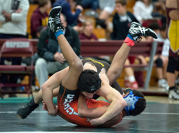 wrestling_wneiswa_champs_dburns_6419