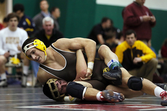 wrestling_newengland_dstroh_5519a