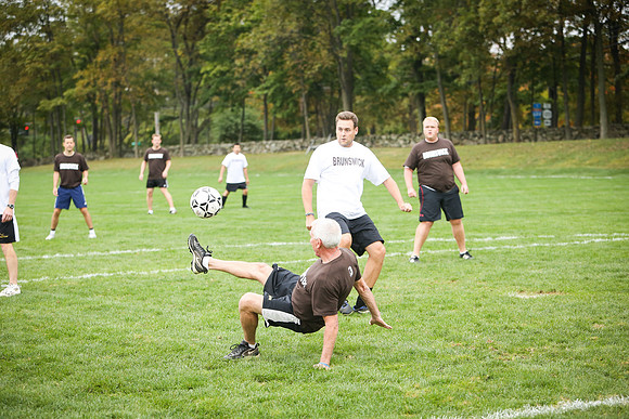 alumni_soccer_3438