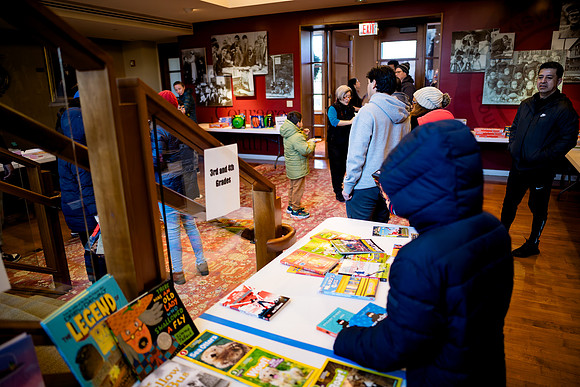 alumni_adc_toydrive24_horizons_ah_0058