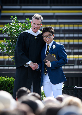 graduation22_diplomas_wkl_0873