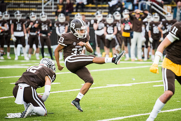 hc17_football_wkl_3906