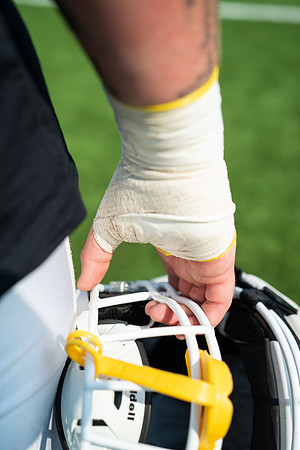 football_scrimmge_2024-09-04_jk_9219