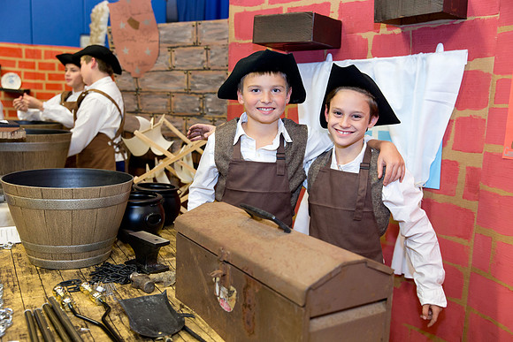 colonialday18_parents_mkras_0048