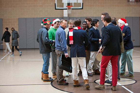 holidayassembly_all_mkras_9497