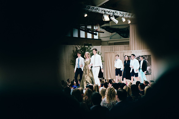 fashionshow19_runway_jk_2106
