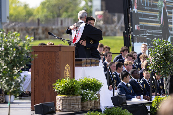 graduation22_diplomas_gh_0527