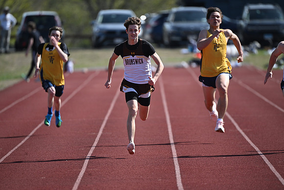 trackfield_2025-04-23_cp_3339