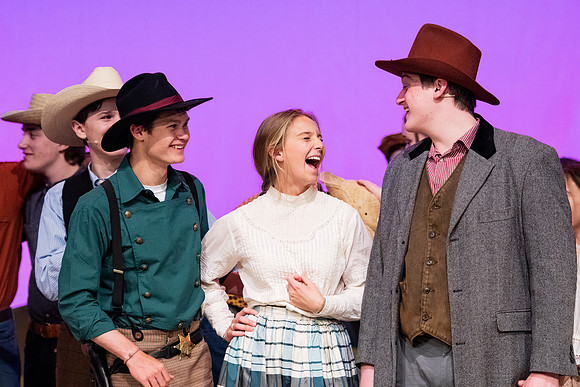oklahoma_wintermusical_us_dburns_9486