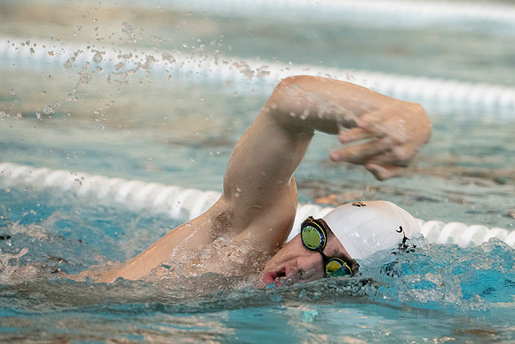 swimming_2021-01-06_dburns_0773