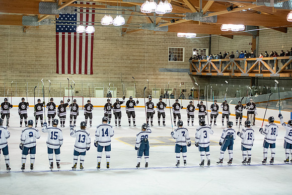 hockey_2022-01-12_dburns1_2695