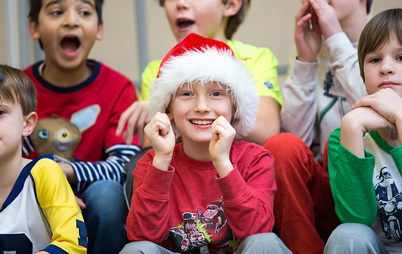 holidayassembly_all_jfess_2970