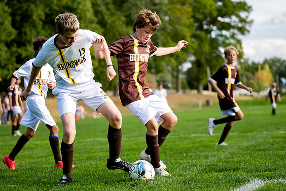 soccer_ms7b_brownwhite_2024-10-08_ah_0137