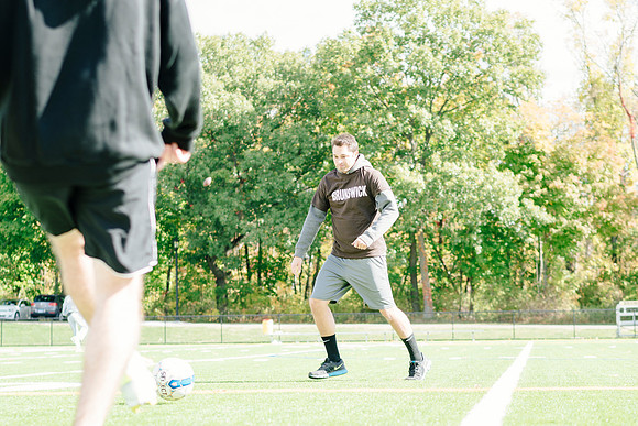 hc15_alumni_soccer_jk_03546