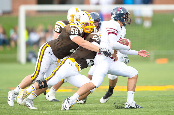 football_dburns_9935