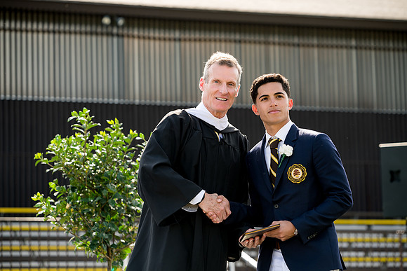 graduation22_diplomas_ah_0246