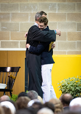 graduation19_wkl1_9687