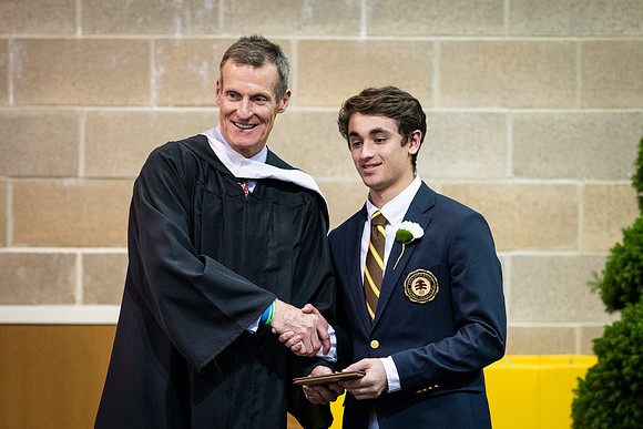 graduation19_wkl1_0395
