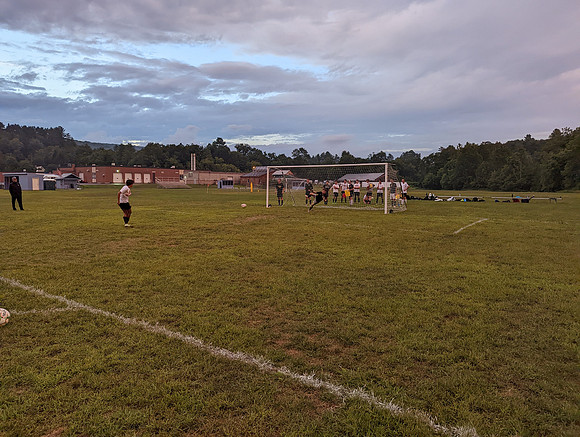 randolphvt2223_tripsoccerpre_submitted_ddych_234331585