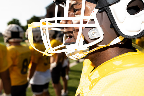 football_scrimmge_2024-09-04_jk_9395