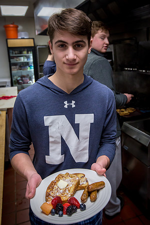 randolphvt1819_trip06_bfast_jfess_0748