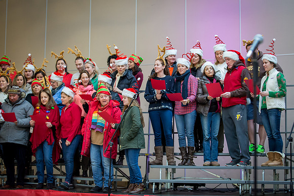 holiday_allschool16_jfess_6627