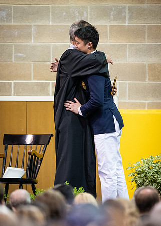 graduation19_wkl1_9974
