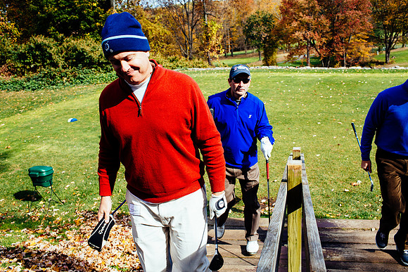 alumni_golfouting13_jk_3506