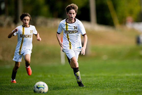 soccer_ms7b_brownwhite_2024-10-08_ah_0115