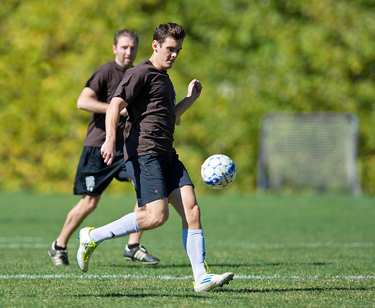 alumni_soccer14_db_9907