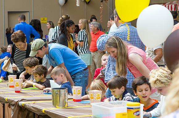 homecoming14_bearfair_jfess_0001