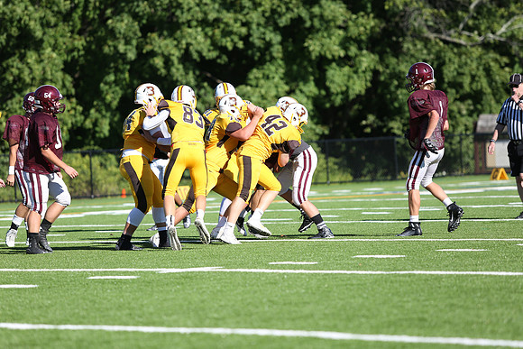 football_jv_2015-09-15_jfess_0802