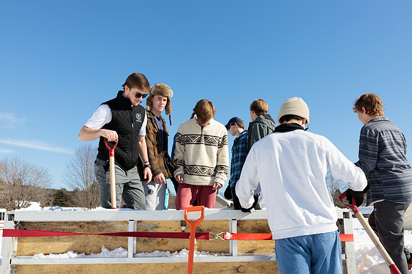 randolphvt2122_trip07_sledding_bdf_1835