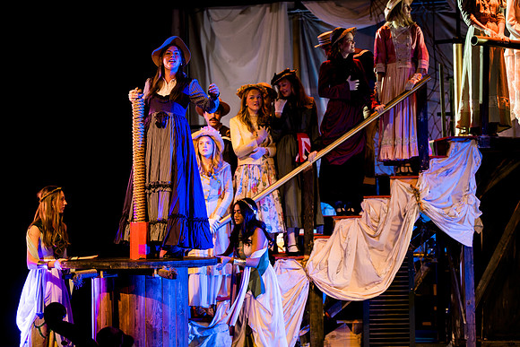 hmspinafore_springmusical25_sat1_us_ah_0383