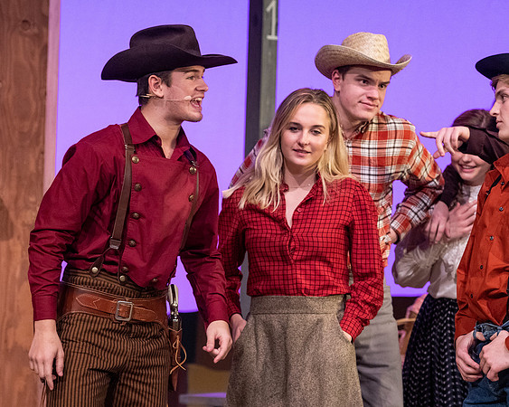 oklahoma_wintermusical_us_dburns_0812