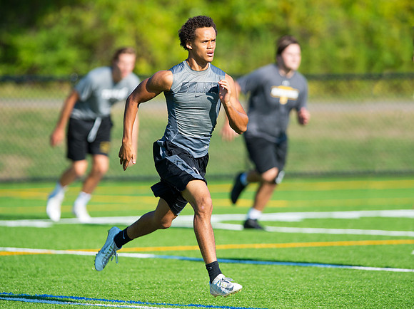 football_2015-09-18_navyseals_dburns)_6621