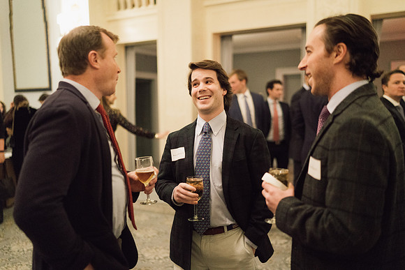 alumni_holidayparty18_jk_6928