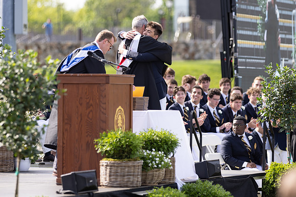 graduation22_diplomas_gh_0672