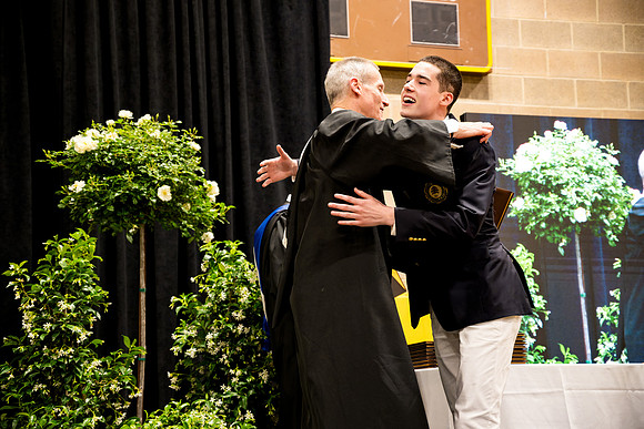 graduation25_diploma_ah_0826