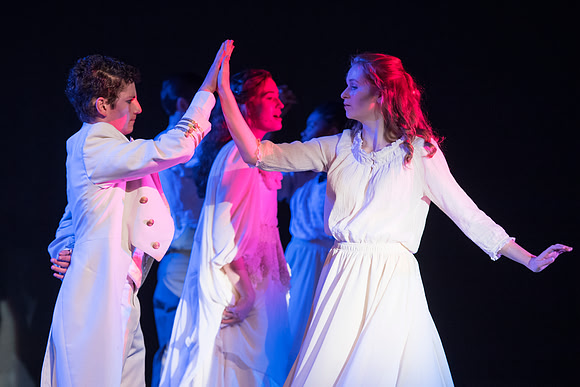 secretgarden_wintermusical_us_db_0600