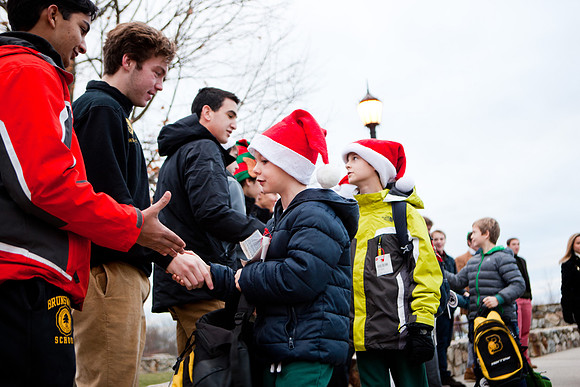 holiday_handshake_kras_0024