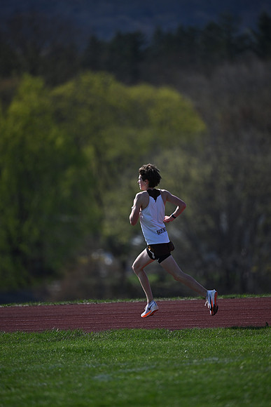 trackfield_2025-04-23_cp_3753