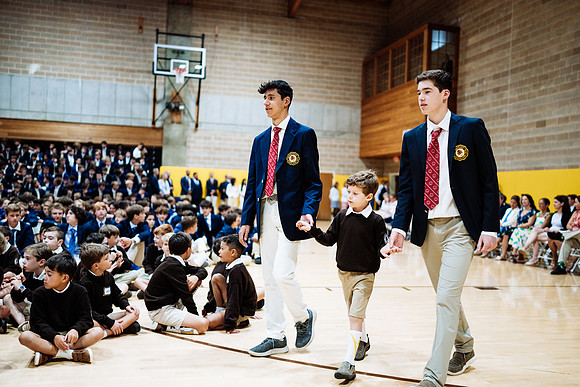 firstday24_assembly_jk_4992