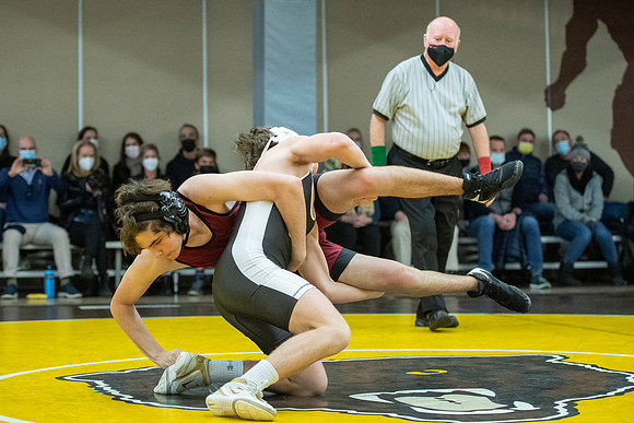 wrestling_2022-01-15_dburns_3058