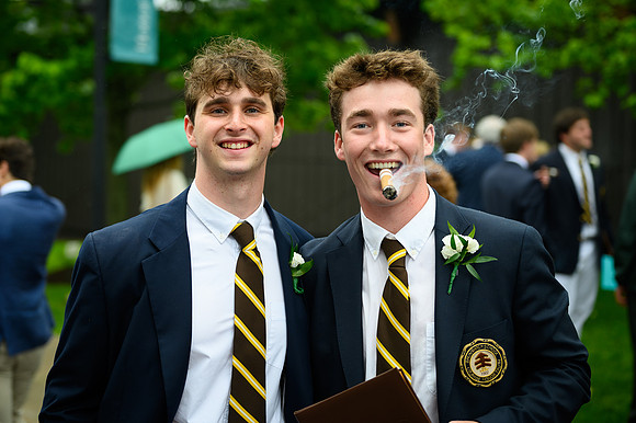 graduation25_post_wkl2_6230