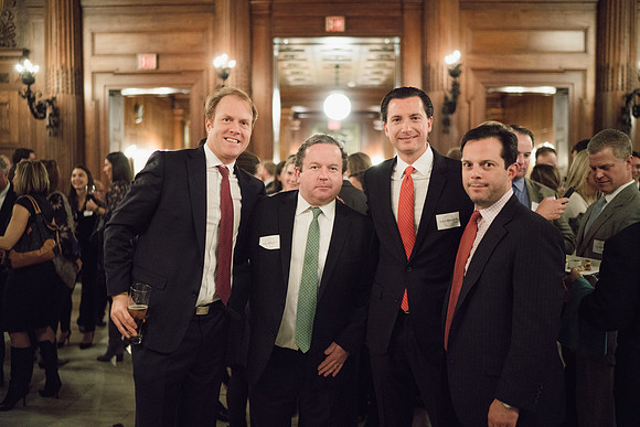 alumni_holidayparty16_jk_5435
