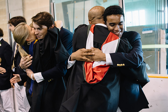graduation16_hp_9796